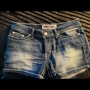 BKE Women’s blue Jean shorts